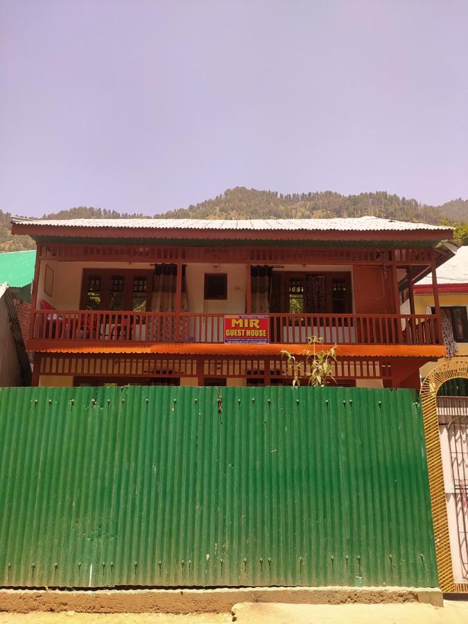 Pahalgām Mir Guest House מראה חיצוני תמונה